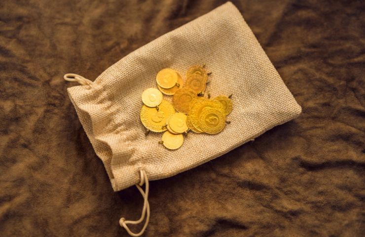 ritrovate monete d'oro antiche